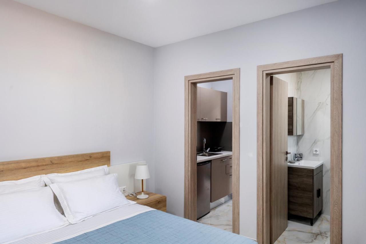 Peters Place - Paros Resort Parasporos Exteriör bild