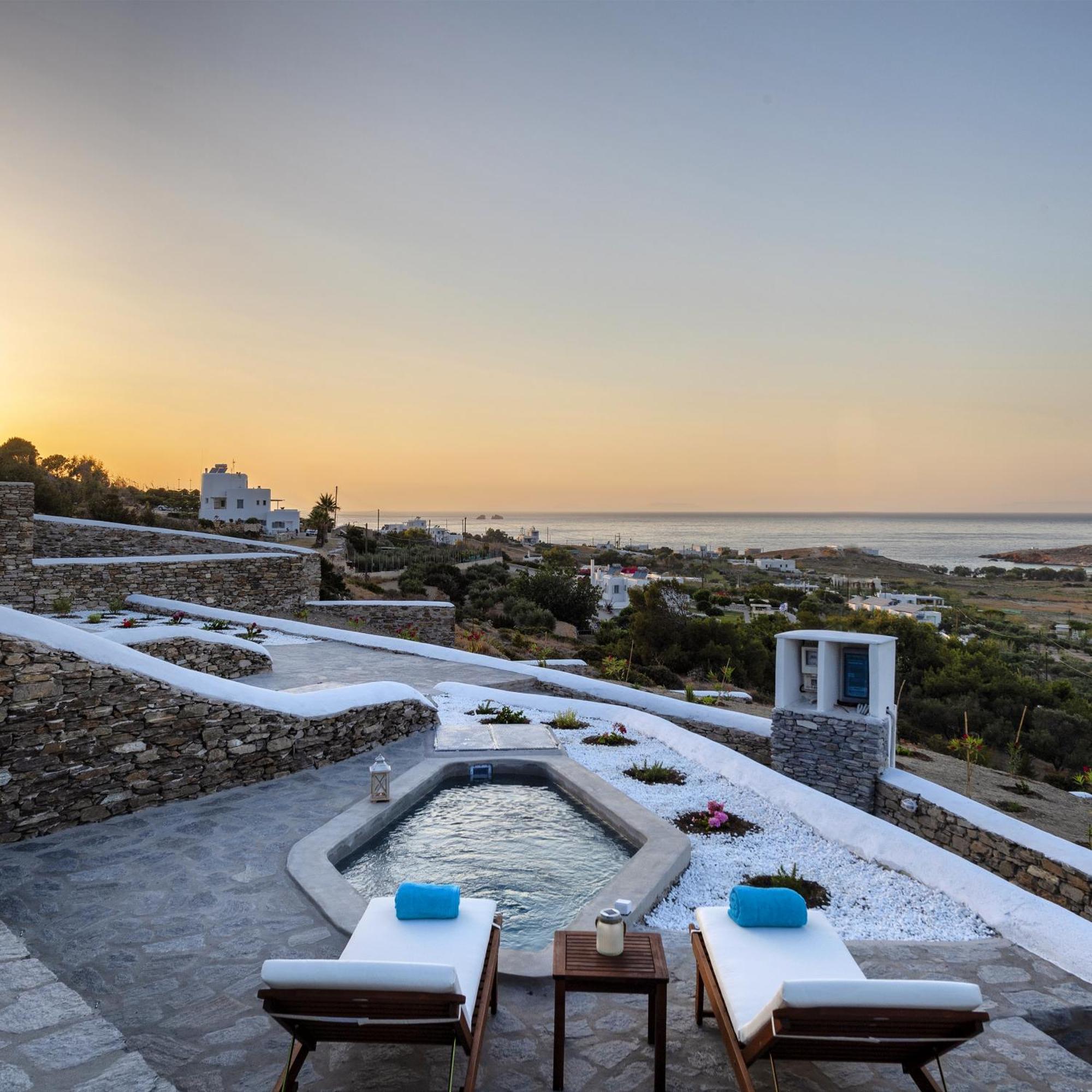 Peters Place - Paros Resort Parasporos Exteriör bild