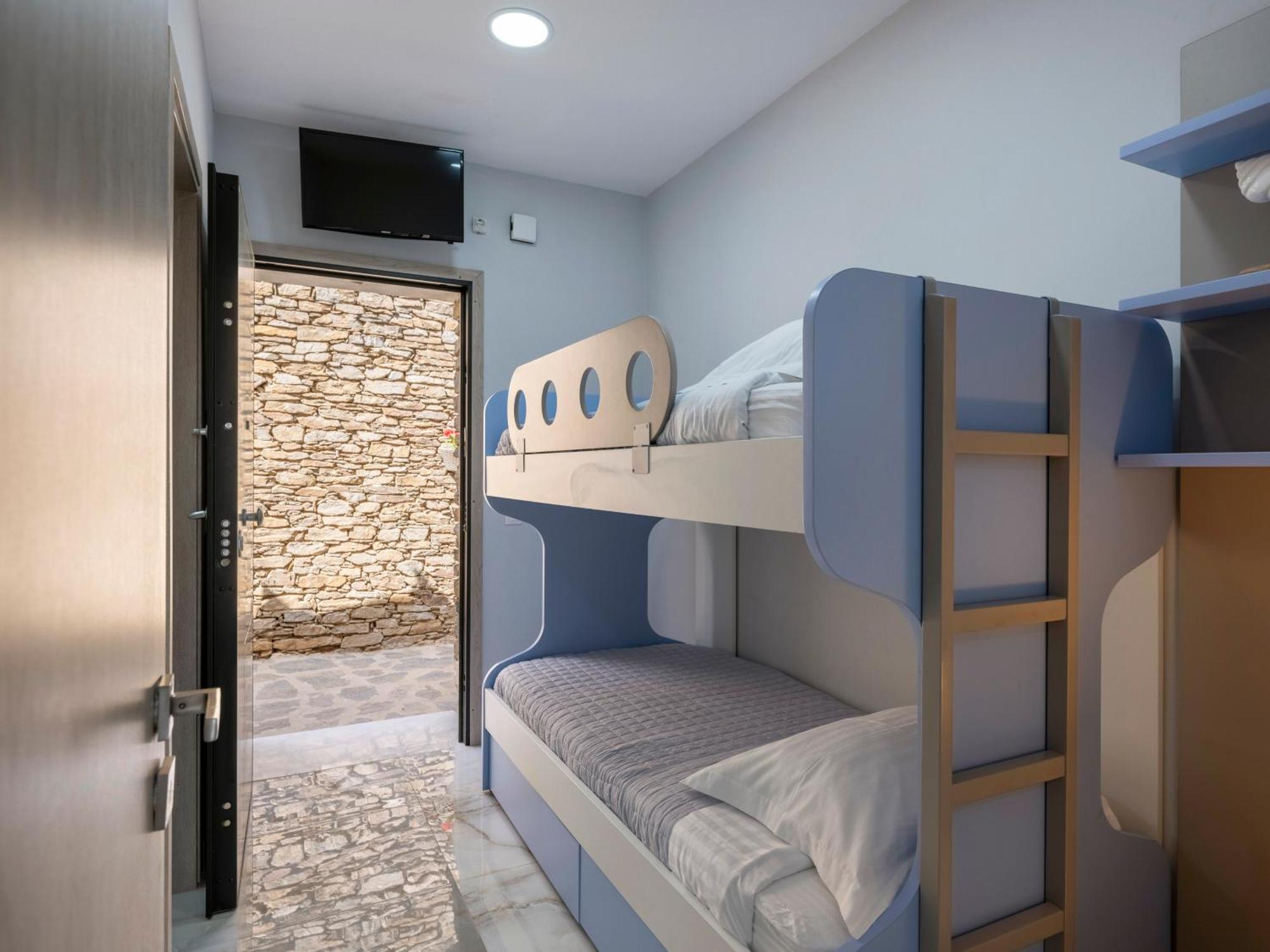 Peters Place - Paros Resort Parasporos Exteriör bild