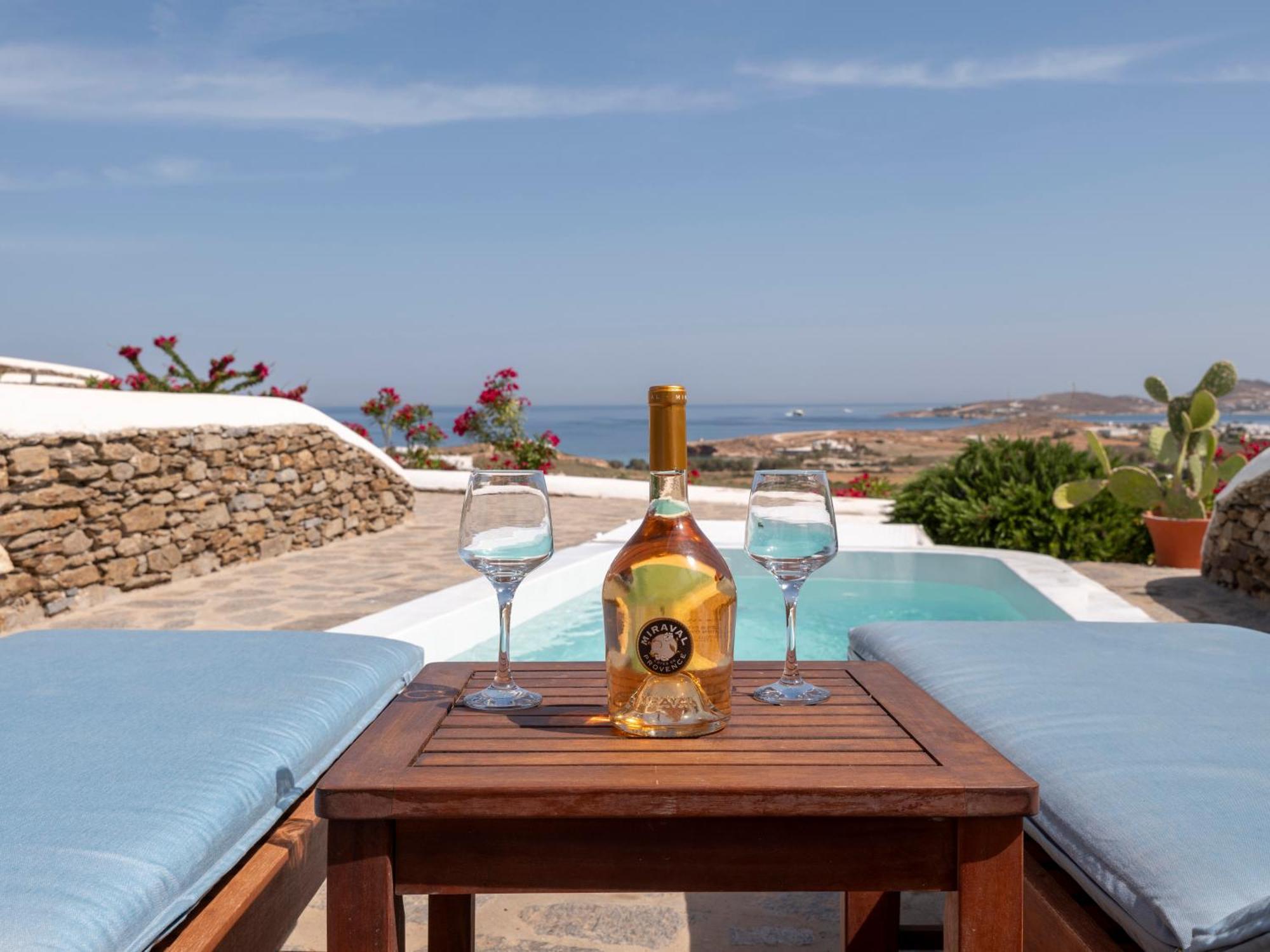 Peters Place - Paros Resort Parasporos Exteriör bild